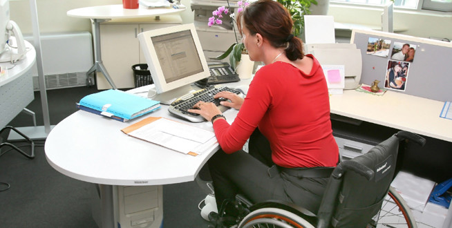 حقوق ذوي الحاجات الخاصة في زمن الاستشارات والتأليف