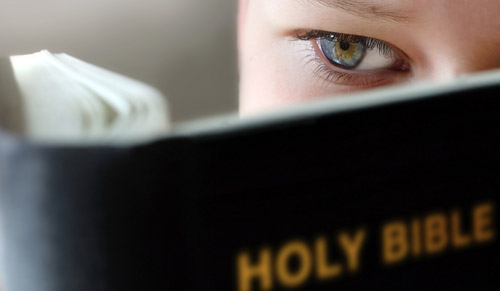عشرة أسباب لقراءة الكتاب المقدس