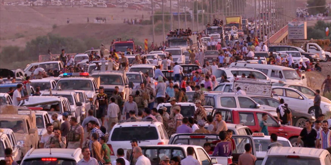 أنباء عن نزوح أكثر من 14 ألف عراقي إلى سورية منذ انطلاق عملية استعادة الموصل