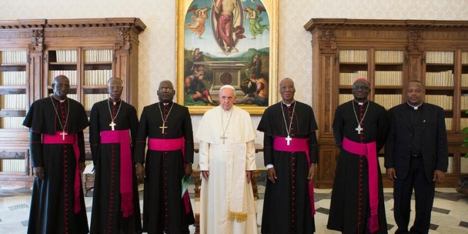 البابا يدين “العنف الأعمى” في باماكو معزيًا كل ضحايا الاعتداء