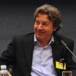 الكاتب والصحافي المتخصص في قضايا الشرق الأوسط كريستيان شينو