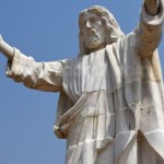 أكبر تمثال للمسيح في أفريقيا