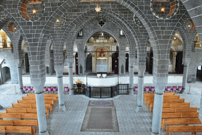 كنيسة ” القديس كيراكوس” الارمنية