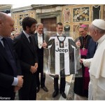 البابا فرنسيس يستقبل الرابطة الوطنيّة لمحترفي الدرجة الأولى ولاعبي كرة القدم في فريقي يوفنتُس وميلان