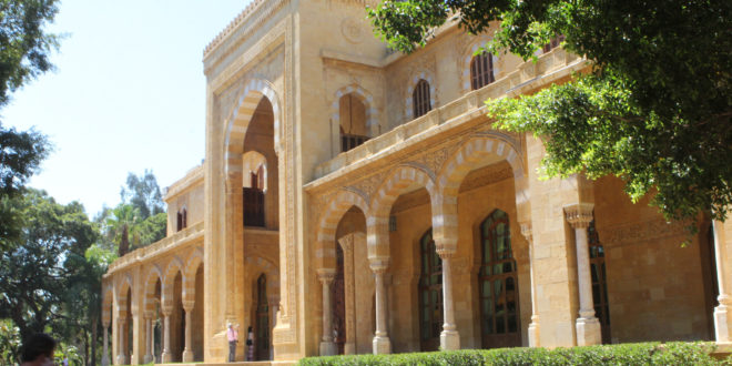 قصر الصنوبر المتكامل تراثياً من أجمل السفارات وأكبرها في العالم