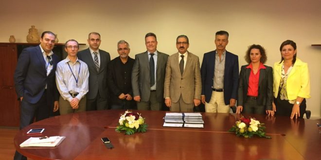 رئيس اللبنانية وقع اتفاقيتي تعاون مع جامعتين في دانكرك وتولوز