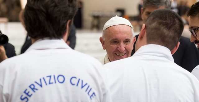البابا فرنسيس يلتقي شباب الخدمة المدنية الوطنية في إيطاليا