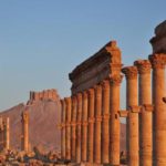 «جمعية حماية الآثار السورية» أنّ أكثر من 900 نصب أو موقع أثري دمرت بفعل الحرب الدائرة في سوريا منذ عام 2011.