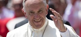 البابا فرنسيس يستقبل المشاركين في المنتدى الدولي الحادي عشر للشباب الذي تنظمه دائرة العلمانيين والعائلة والحياة