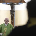 البابا فرنسيس: عيشوا كمسيحيّين!