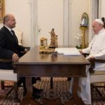 البابا فرنسيس يستقبل الرئيس العراقي السيد برهم صالح