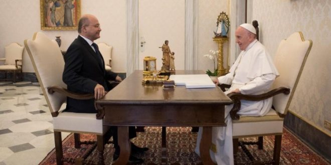 البابا فرنسيس يستقبل الرئيس العراقي السيد برهم صالح