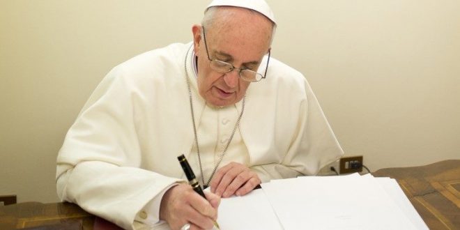 البابا يدخل تعديلات على النظام الداخلي لمصرف الفاتيكان