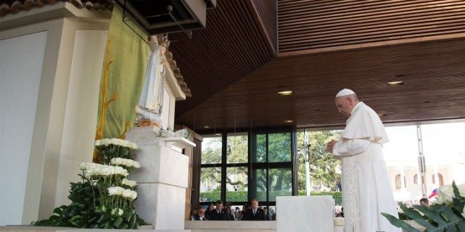 البابا فرنسيس يتوجه إلى لشبونة بمناسبة اليوم العالمي للشباب ويزور أيضا مزار فاطيما المريمي