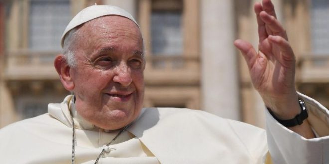 صحيفة “الاتحاد” الإماراتية تجري مقابلة حصرية مع البابا فرنسيس