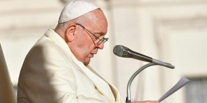 البابا فرنسيس: لنصلِّ لكي يحلَّ السلام