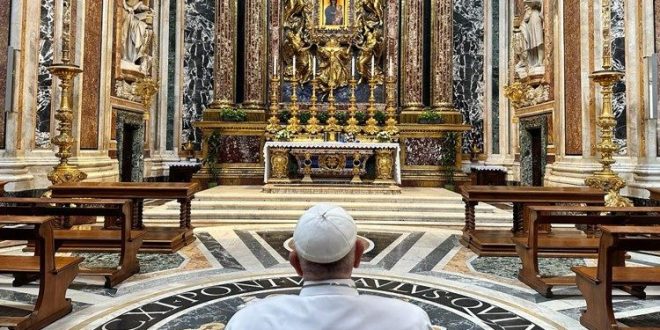 في عيد الحبل بلا دنس، البابا سيقدم وردة ذهبية للعذراء مريم Salus Populi Romani