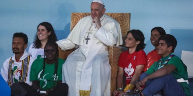 البابا فرنسيس للشباب: أنتم الرجاء الحي لكنيسة تسير!