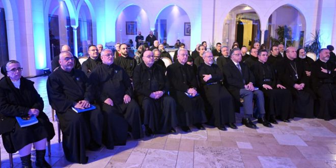 الرهبانية الأنطونية تختتم يوبيلها 325 بإطلاق كتاب: “أصالة شرقيّة وتوثّب خلّاق.” دراسات في تاريخ الرهبانيّة الأنطونيّة المارونيّة